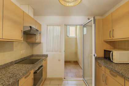 233831bbd92526ec09fb27eb54671d59 - 12