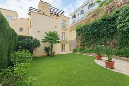 233831bbd92526ec09fb27eb54671d59 - 14