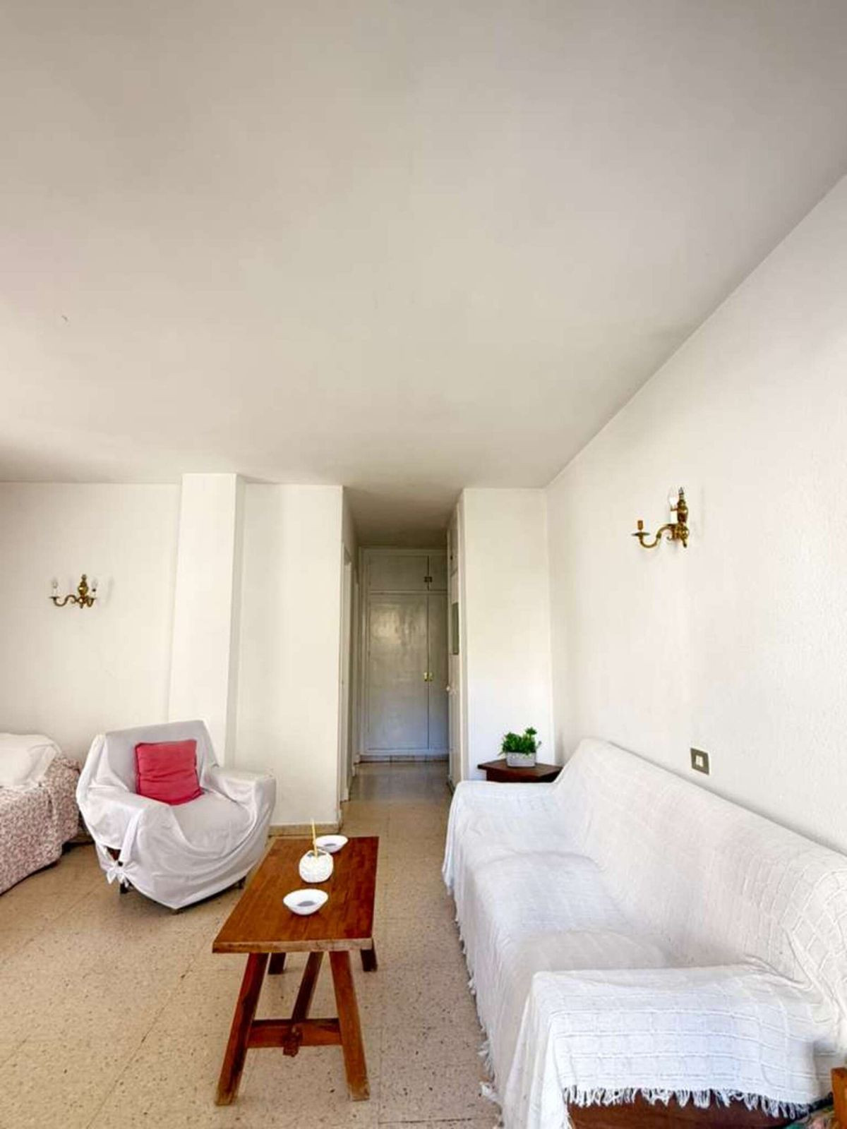 234a90b879f83078efbf2e69786dc32a - 8