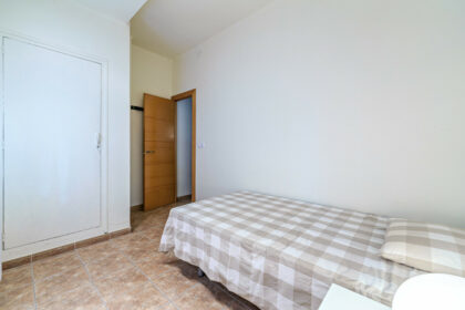 2356055d6d6e781982a4e270449c09aa - 16