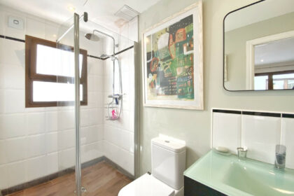 2379f8674deff8e9a27d78475151803d - 37