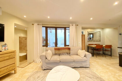 2379f8674deff8e9a27d78475151803d - 43