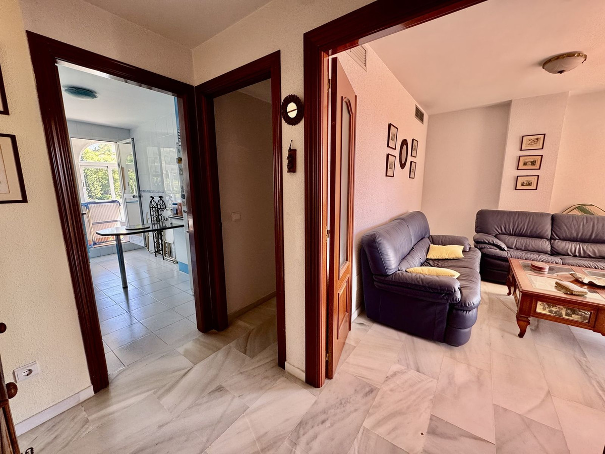 23b919eb028fd78418a6bbccfd41c57a - 2