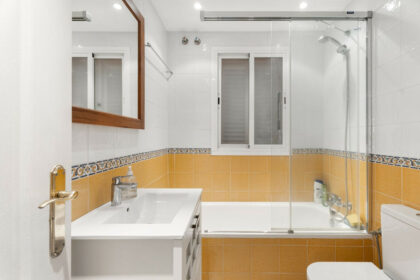 23cc172b20255f379fc1600d3e58523f - 13