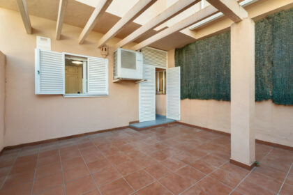 23cc172b20255f379fc1600d3e58523f - 18