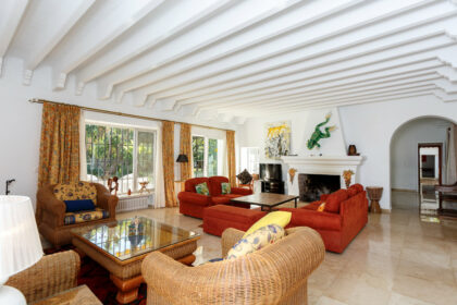 24a594370fa8e4d248d3a93304f8d05c - 6