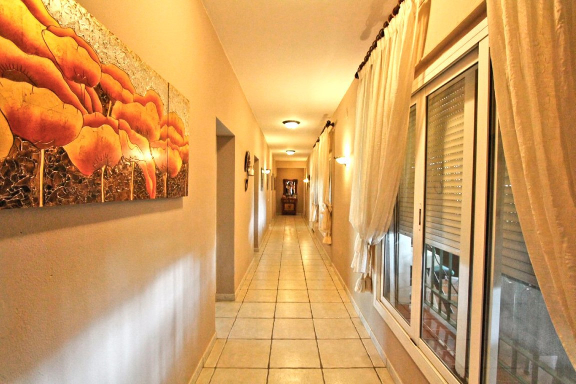 24f18dab6fd1fbf78a7958d7c2980048 - 11