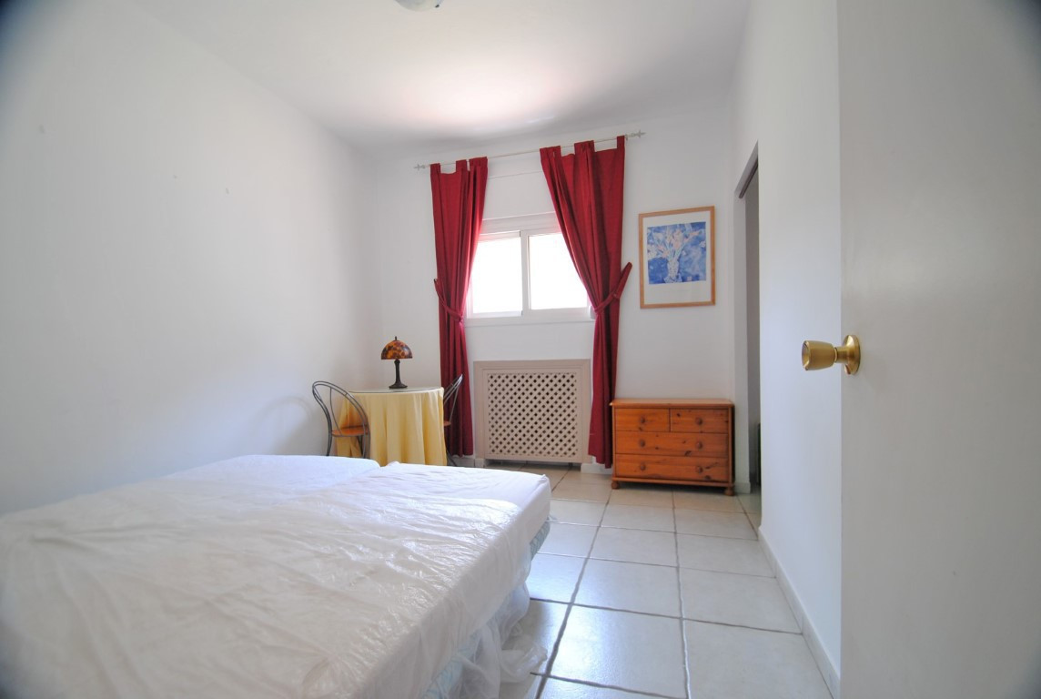 24f18dab6fd1fbf78a7958d7c2980048 - 17