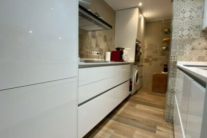 254b9e3723752479c52473867521c830 - 8