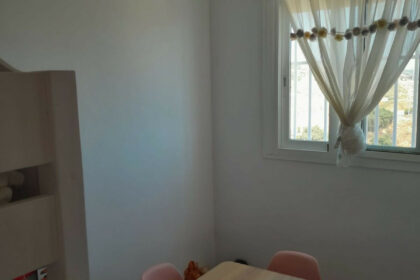 2570e234466486bf77a934fc71e2134c - 10