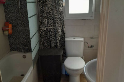 2570e234466486bf77a934fc71e2134c - 12