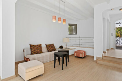 2592a945a9c6d0dfbcd8d5f7a9548e30 - 14