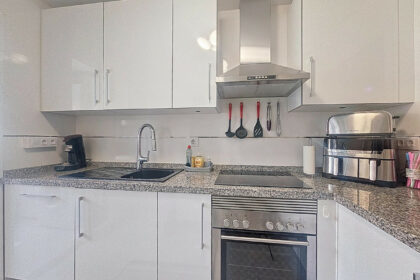 25af17a35d29a6a783ad2439e23bd470 - 17