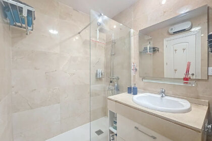 25af17a35d29a6a783ad2439e23bd470 - 22