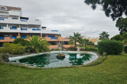 25af17a35d29a6a783ad2439e23bd470 - 33