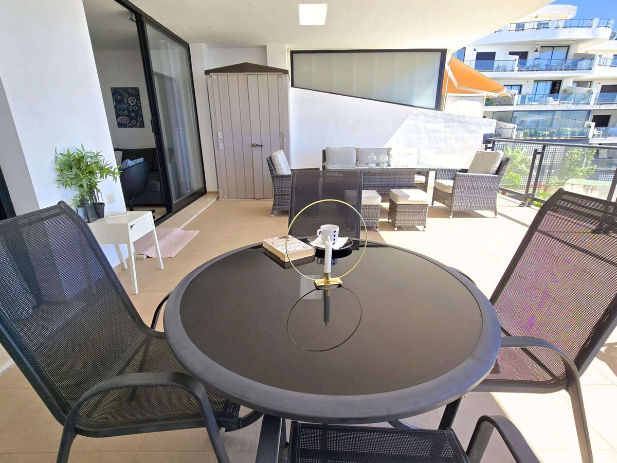 262d24a544363ef11d3711e18ee2394c - 15