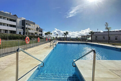 26c4c09c4b13c2959ba0db076aaea46a - 27