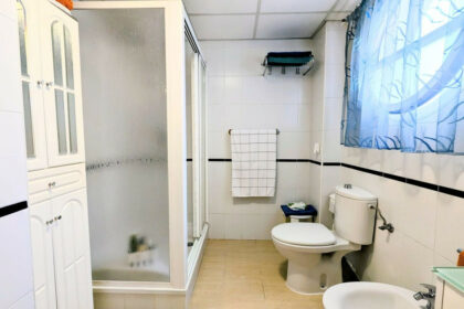 26f0f5bb2a41756089f3659112251f8b - 20