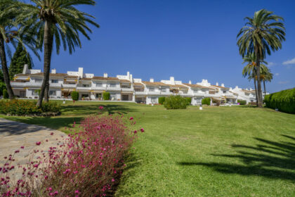 26f29cf9183676bbe4b822cd27903963 - 14