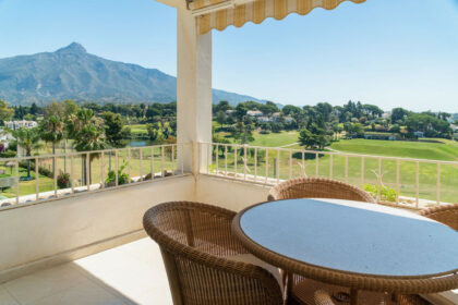 276edb084ed922ea4b458b4db0b3a27c - 27