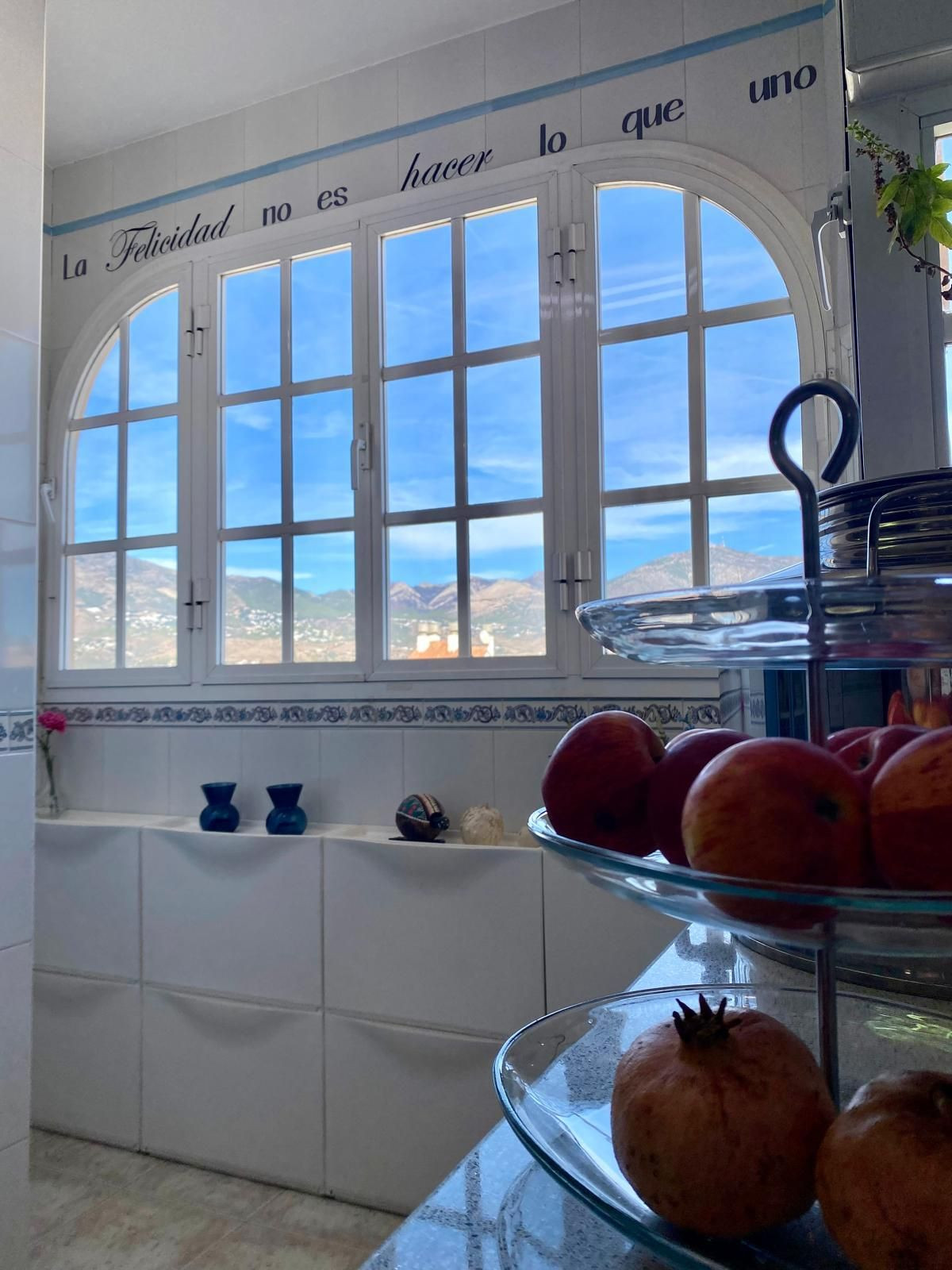 27c178dc8add7808bf7dafe8ba71c91f - 12