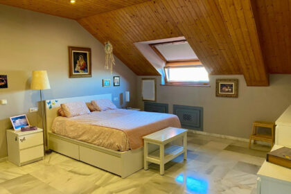 27c178dc8add7808bf7dafe8ba71c91f - 18