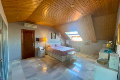 27c178dc8add7808bf7dafe8ba71c91f - 21