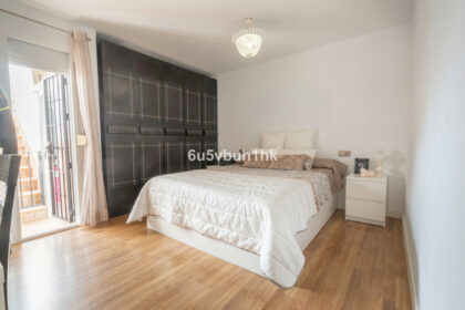 27cec88d0a015832bfd1f5aafecccac8 - 16