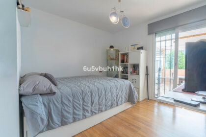 27cec88d0a015832bfd1f5aafecccac8 - 18