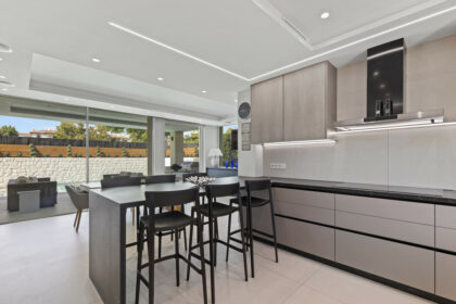 281ea173fc7111aef7540bc780fa26d4 - 15