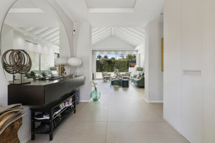 281ea173fc7111aef7540bc780fa26d4 - 17