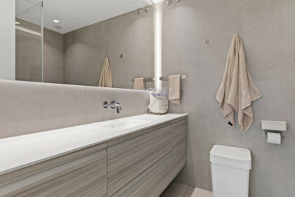 281ea173fc7111aef7540bc780fa26d4 - 27