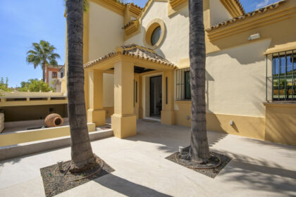 281ea173fc7111aef7540bc780fa26d4 - 37