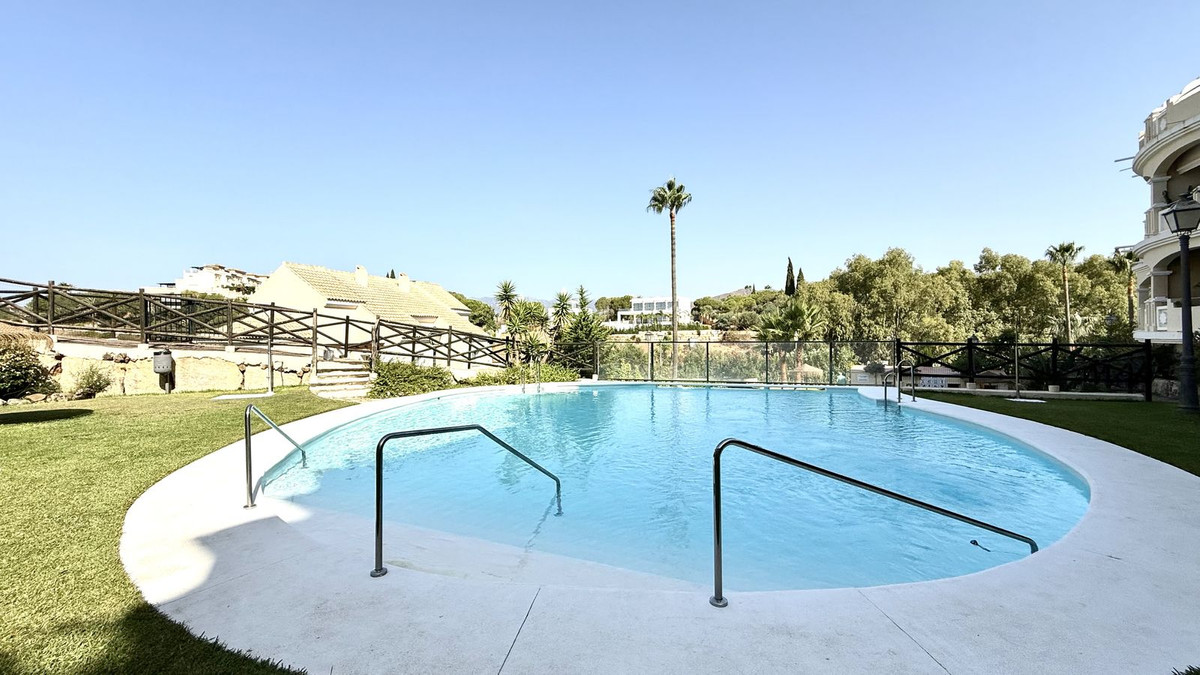 28614ff7960e6eec85c58baa2488395d - 15