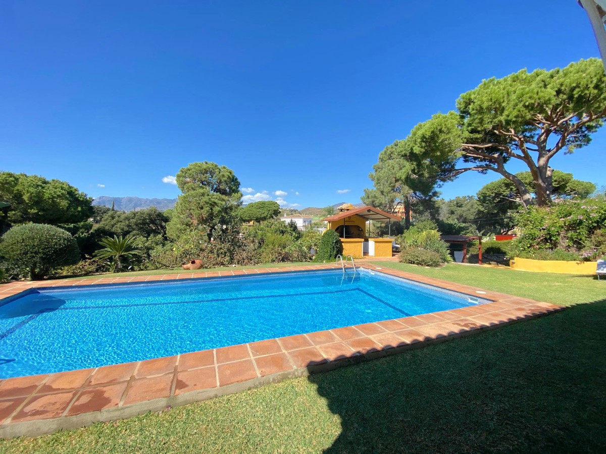 2879f8f599d099a0dabc51fc09266061 - 13