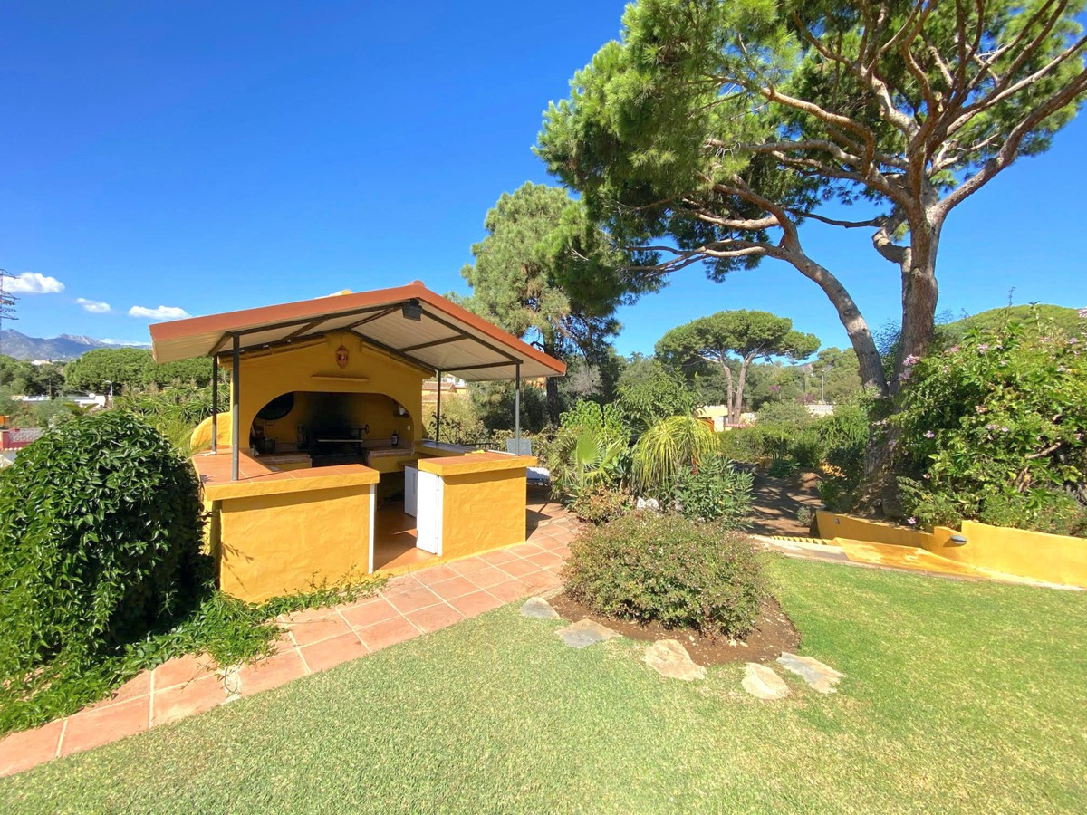 2879f8f599d099a0dabc51fc09266061 - 14