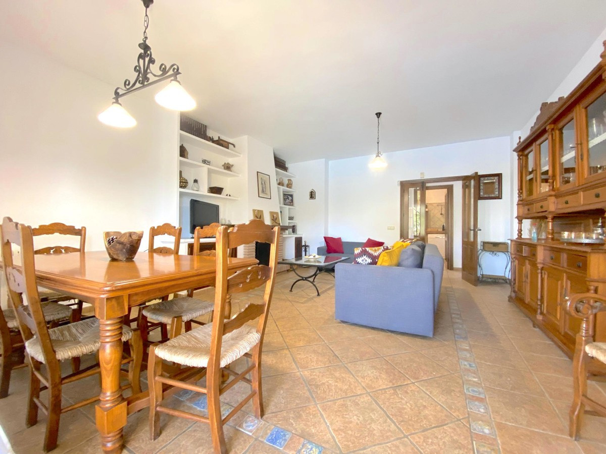 2879f8f599d099a0dabc51fc09266061 - 4