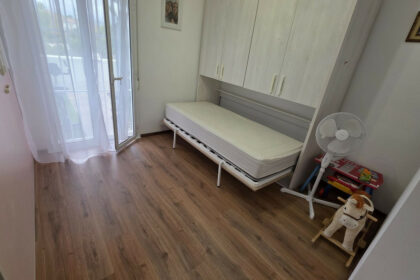 293dfb160fe311569bf901930e65790f - 13