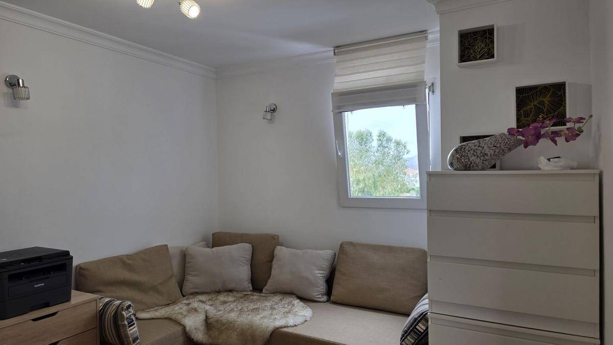 293dfb160fe311569bf901930e65790f - 22