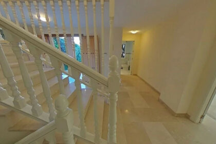 296fc8d335d18c19cd1d656702502b50 - 16