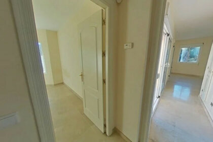 296fc8d335d18c19cd1d656702502b50 - 19