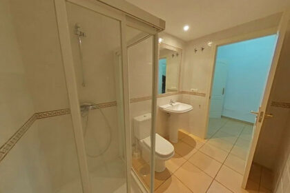 296fc8d335d18c19cd1d656702502b50 - 24