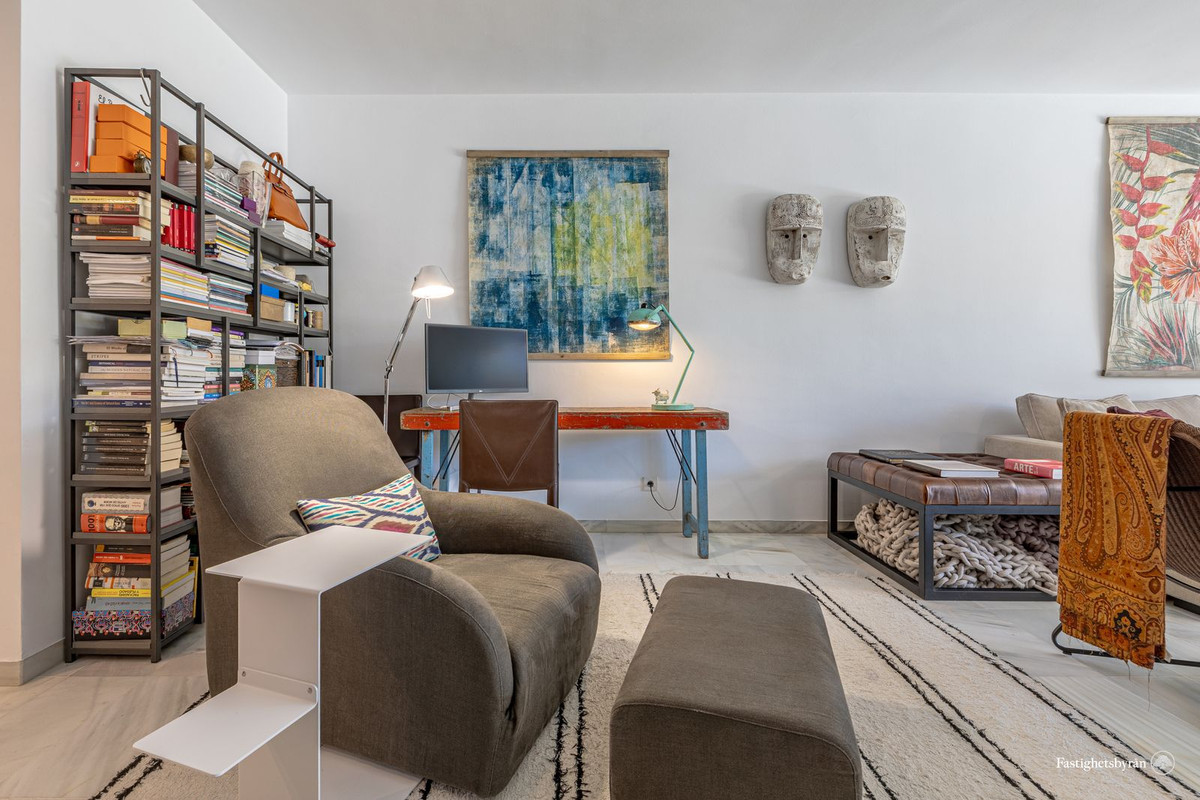 2a9d3a20d6355e157431c455aa7a0aa6 - 17