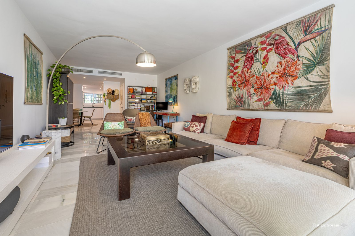 2a9d3a20d6355e157431c455aa7a0aa6 - 20