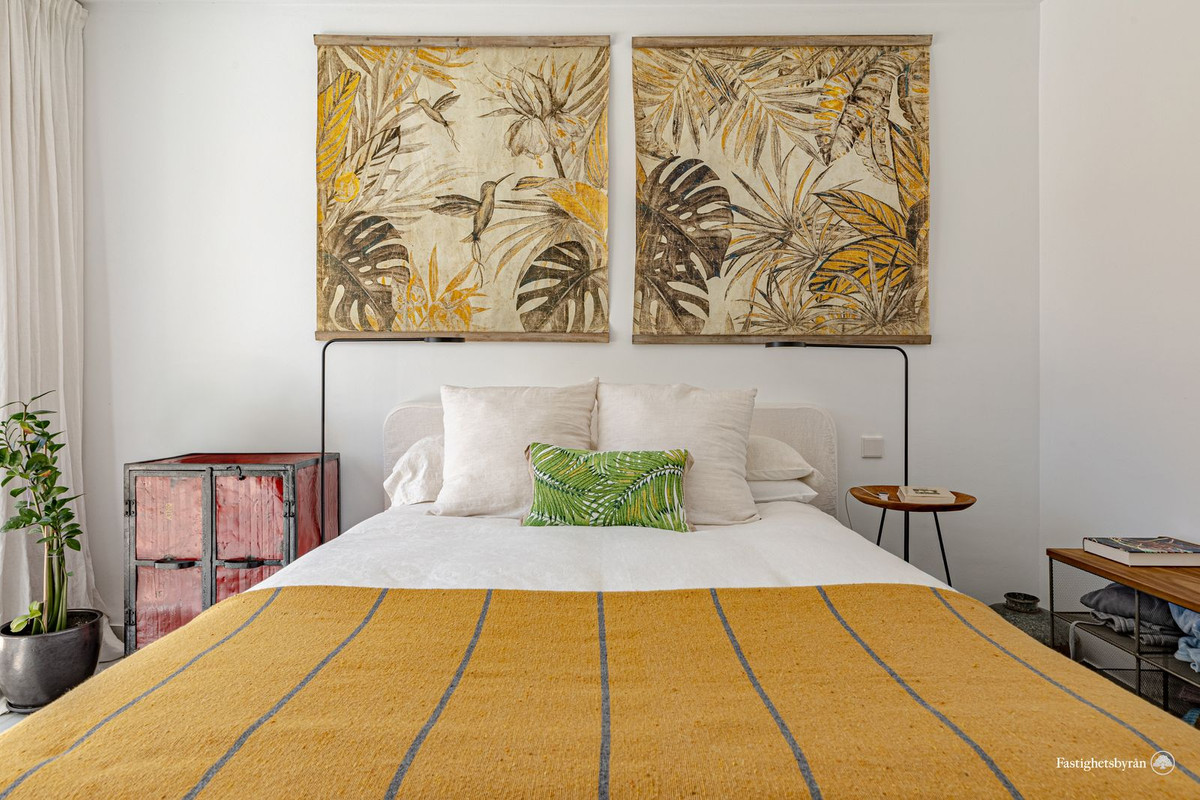 2a9d3a20d6355e157431c455aa7a0aa6 - 23