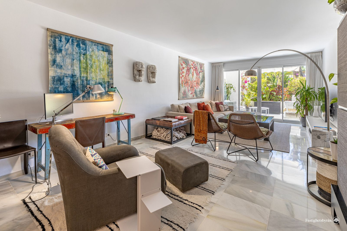 2a9d3a20d6355e157431c455aa7a0aa6 - 3