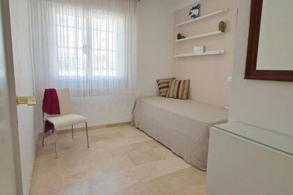 2aa7be5f2a2e08389cc667f26945c039 - 24