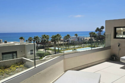 2ac710bd9b26165836bca3fe777ea2d8 - 17