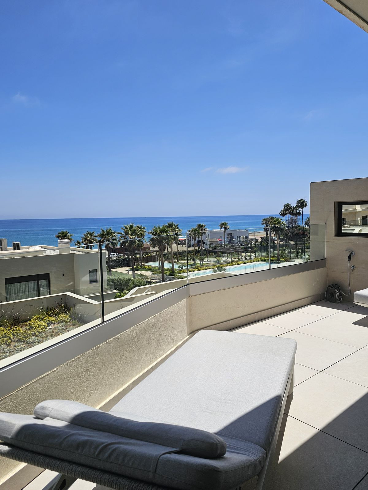 2ac710bd9b26165836bca3fe777ea2d8 - 17