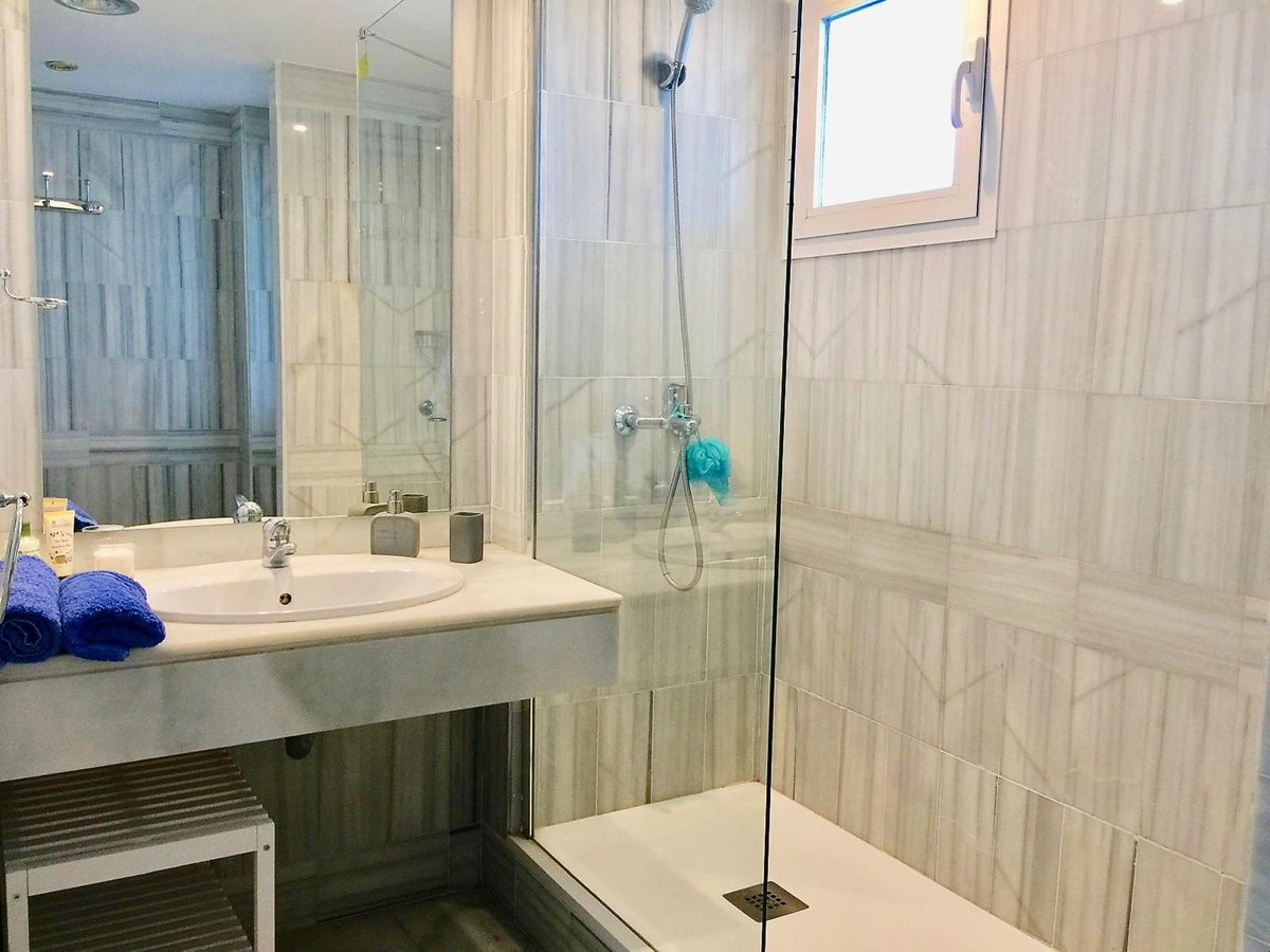 2ac7995e235bdb3b81555f395b202af9 - 13